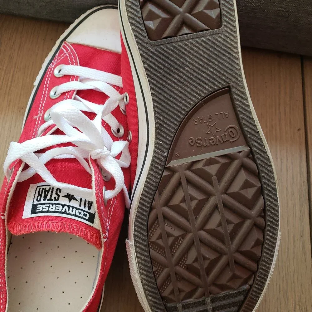 Red Converse Low